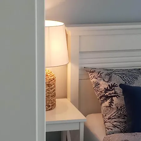 Wyspa Mew - 150 M Od Plazy * Gąski