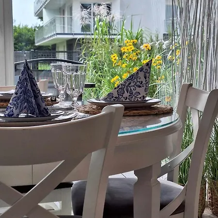 Wyspa Mew - 150 M Od Plazy * Gąski